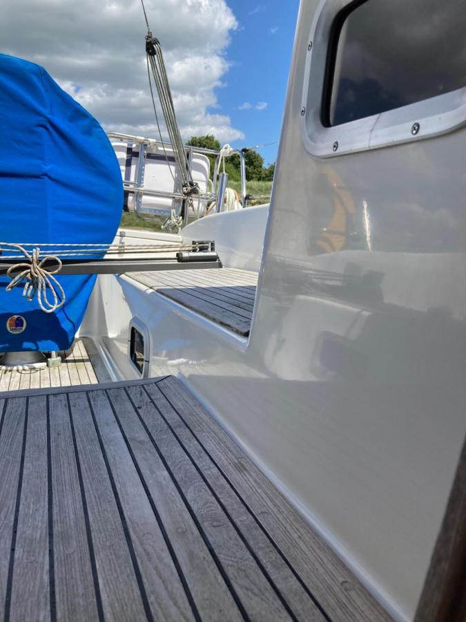 Entire Boat At St Katherine Docks 2 Available Select Using Room Options Londra Esterno foto